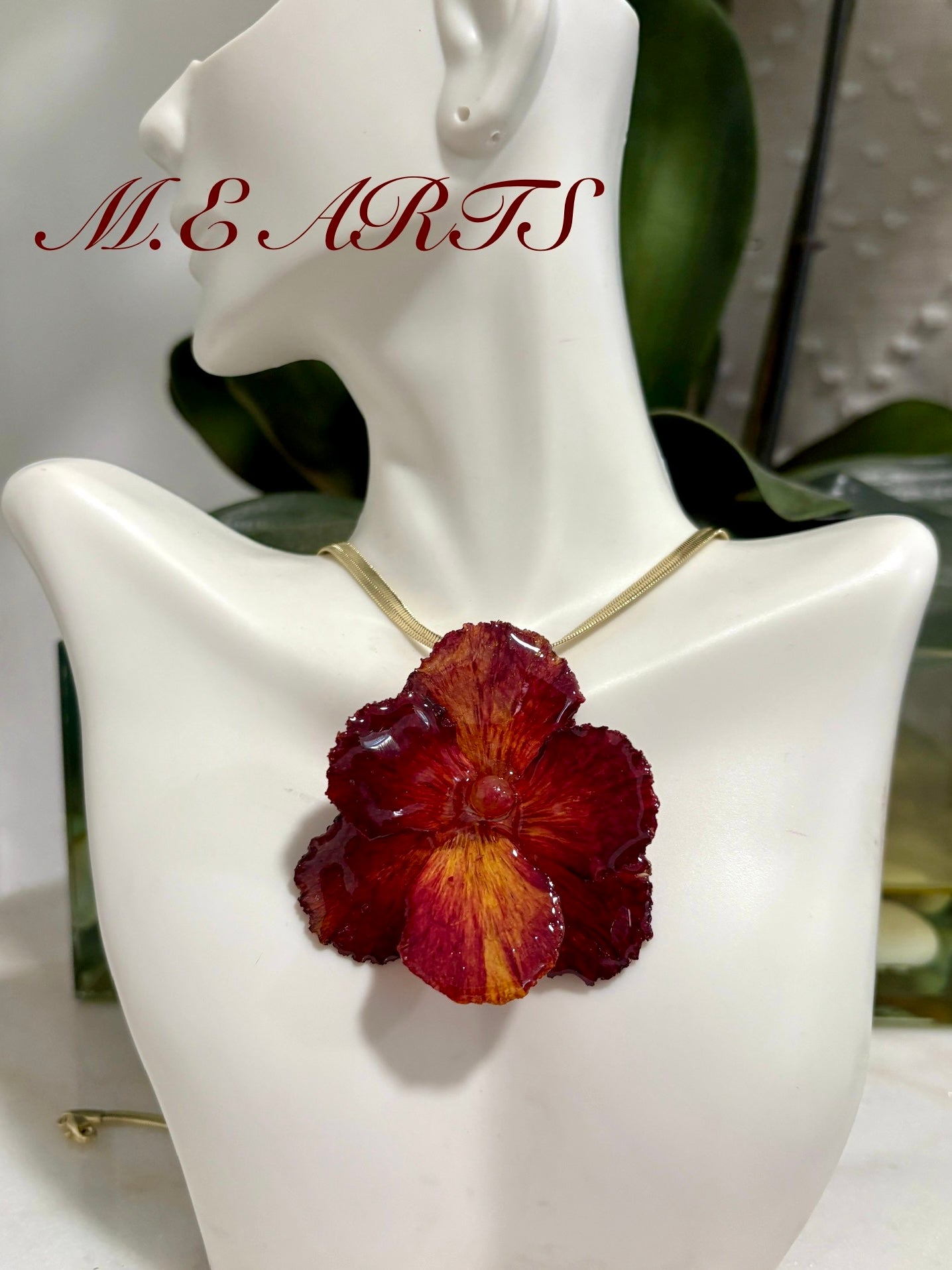 Flamboyant Flower Chain