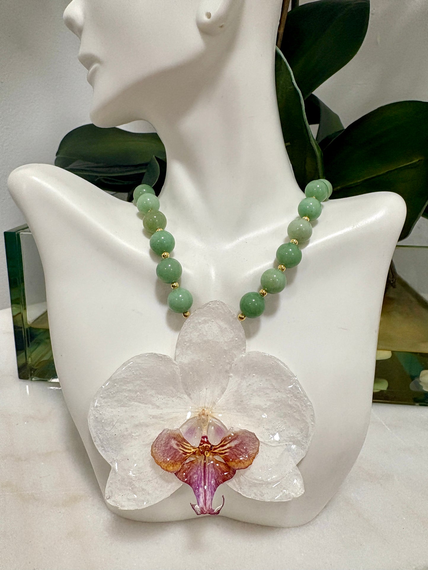 White Orchid & Jade Stones Necklace
