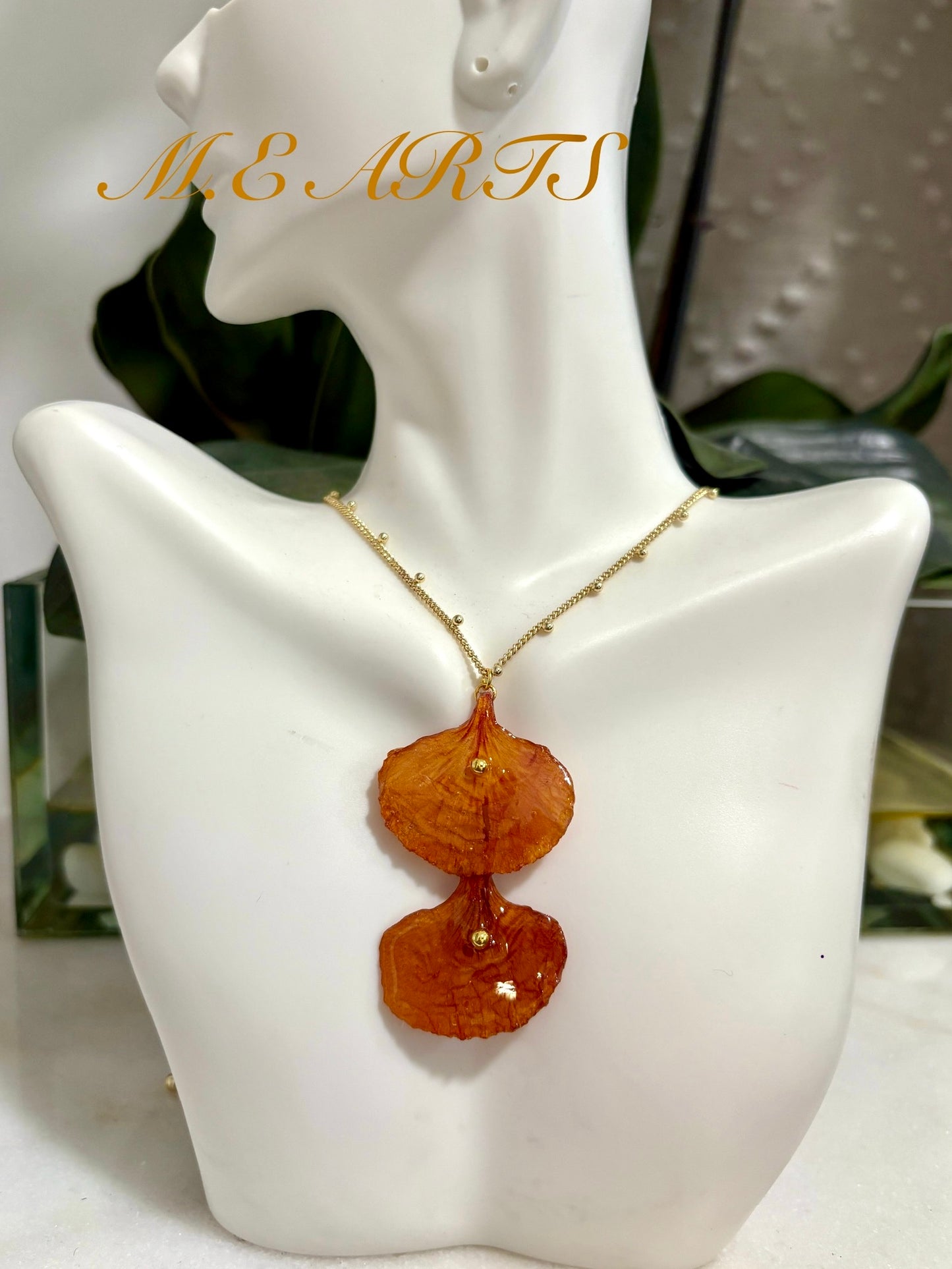 Flamboyant Yellow Chain